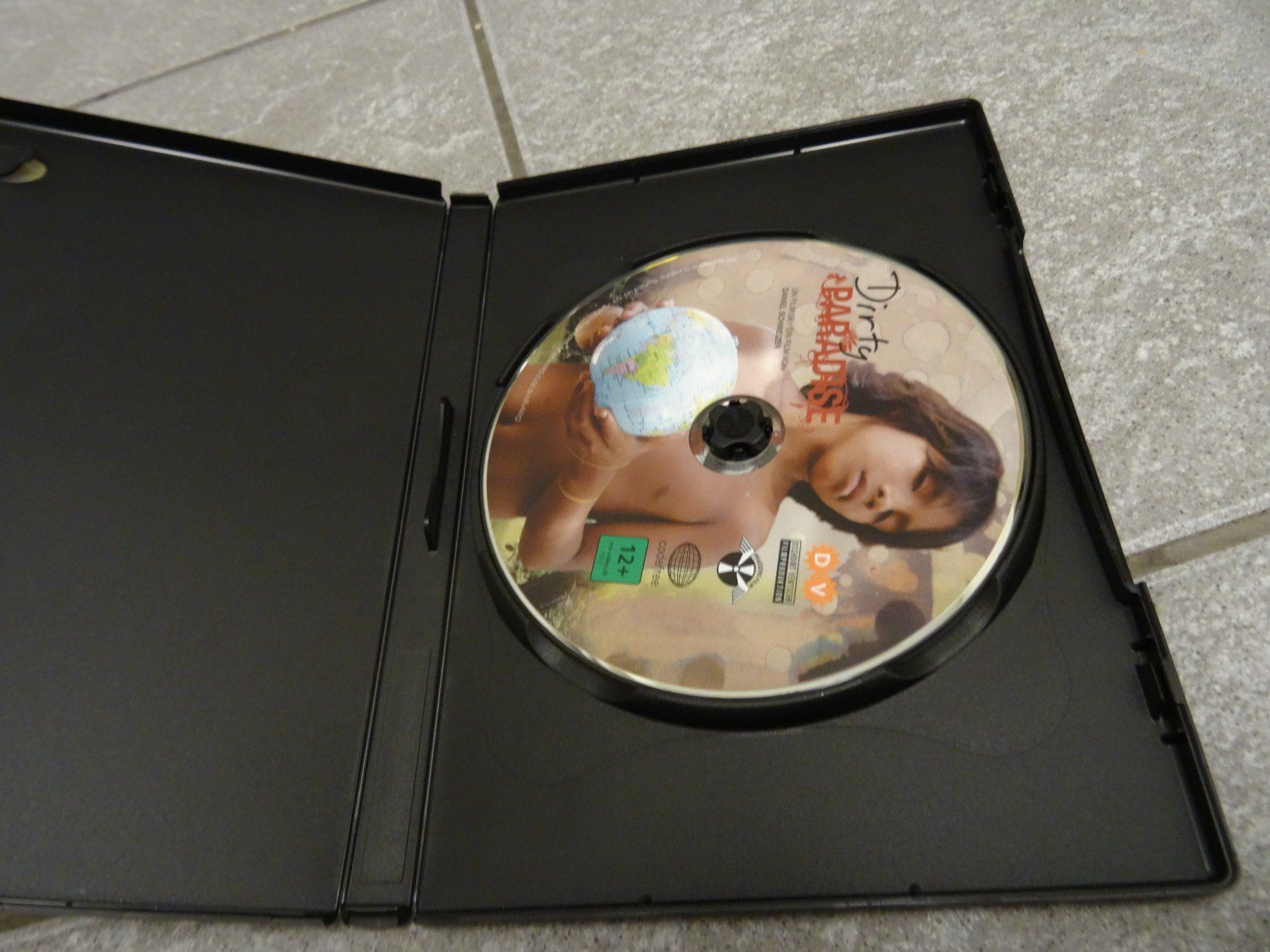 Tutti i DVDs: Dirty Paradise DVD – Usato da Olten venduto da Disc-Verkauf 1