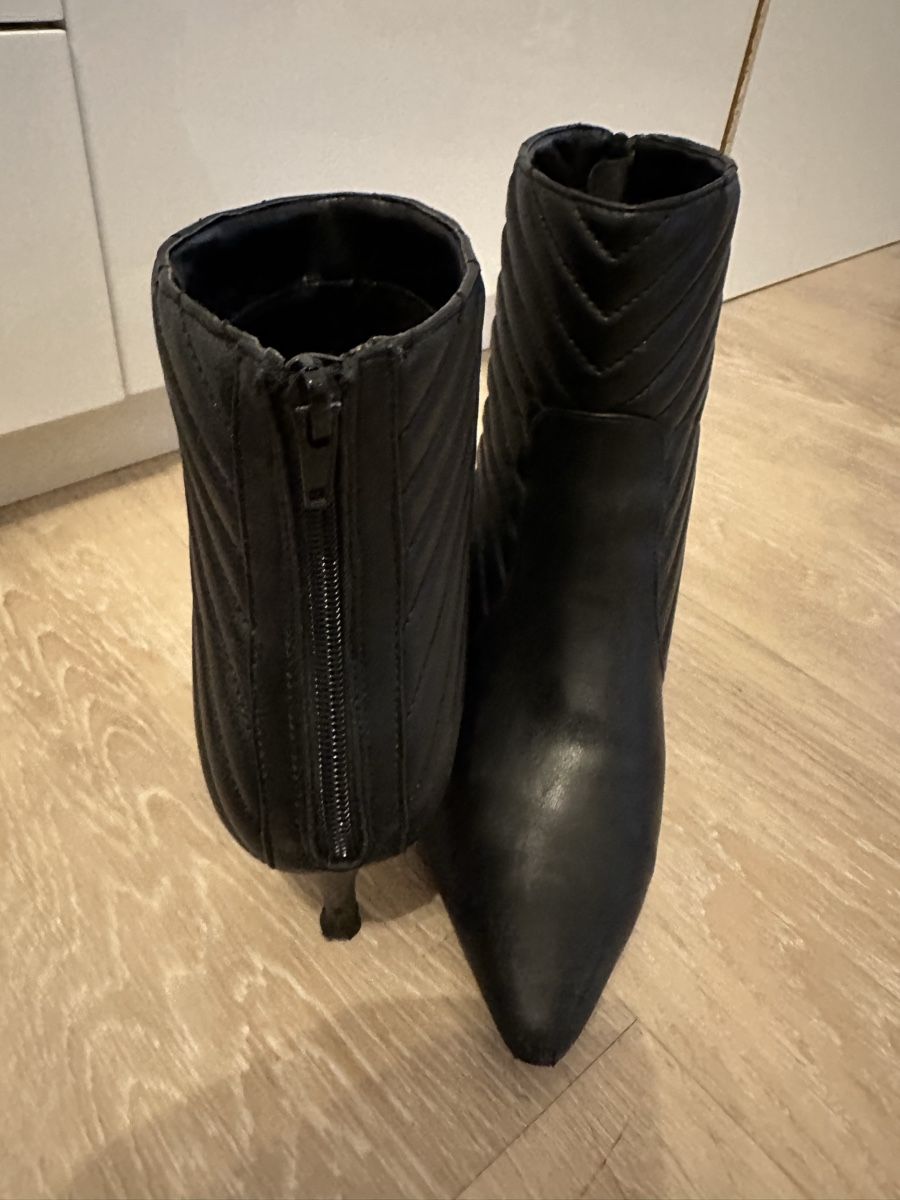 Scarpe da donna: Damen Leder Stiefel Grösse 40 – Nuovo (secondo la descrizione) da Basel venduto da Ivana_4 2