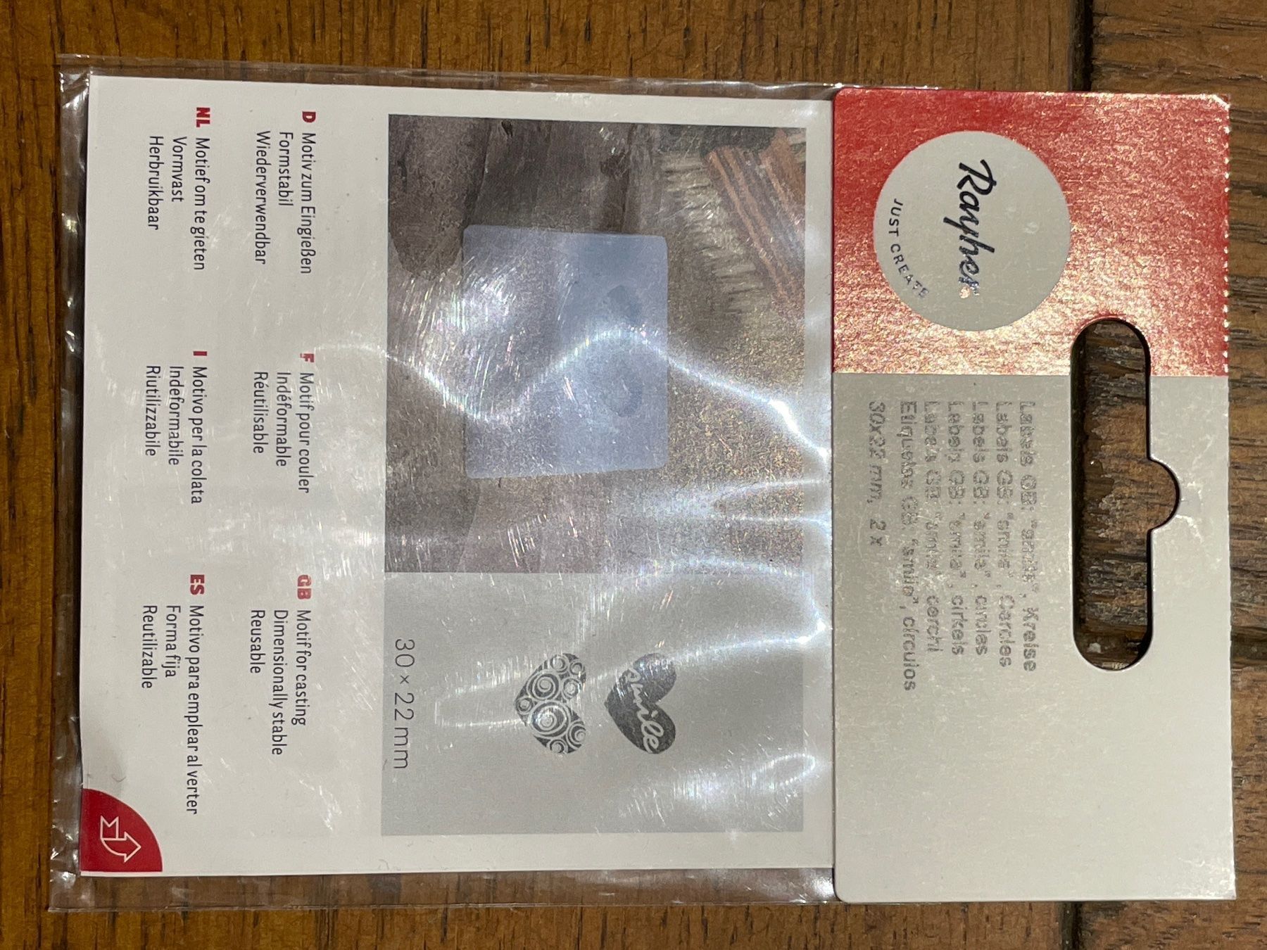 Teglie da forno: Motiv eingiessen seife motif savon – Nuovo e nell'imballaggio originale da Lajoux JU venduto da Briard0