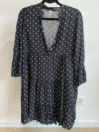Jolie robe noire à pois taille L neuve avec étiquette