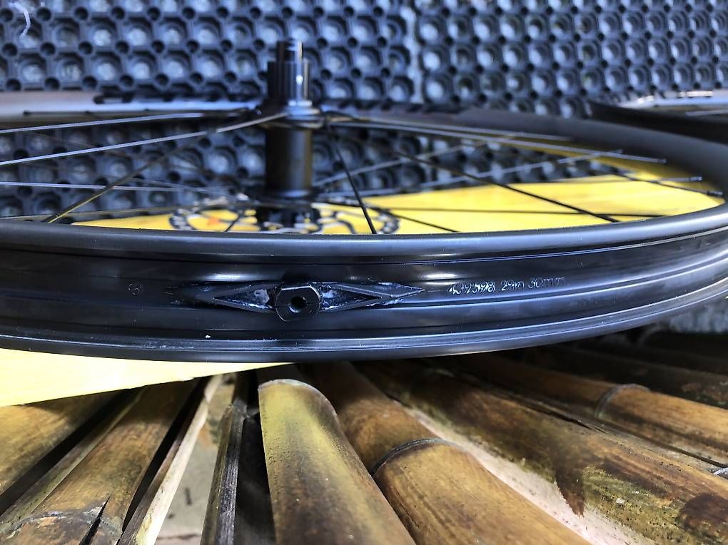 Bontrager Pneumatici & Ruote complete: Vendo set ruote bontrager Line elite 29 – Nuovo (secondo la descrizione) da Contra venduto da MarcoO78 3