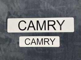 Schild von Camry Grösse wie Autonummer 