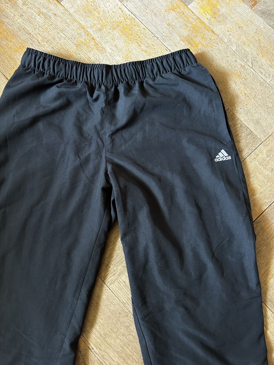 Adidas Pantaloni: Adidas Trackpants Schwarz S – Nuovo (secondo la descrizione) da Winterthur venduto da benjamin.hbgr 1