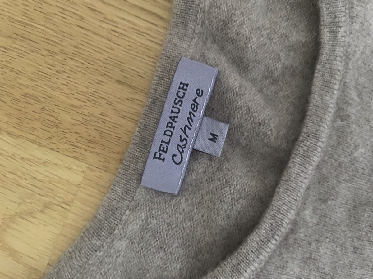 Pulls & Sweat-shirts: Feldpausch Kaschmir Pullover, gr S – D'occasion à Obernau par Duplomin 1