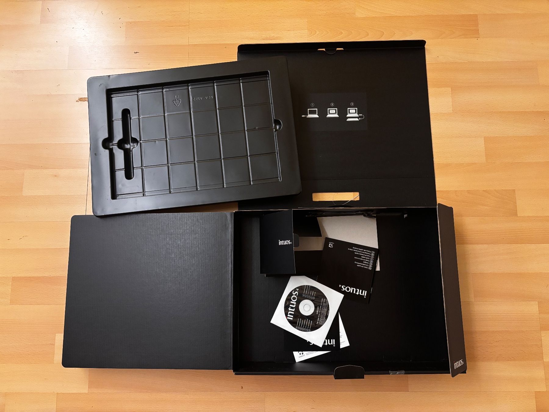 Wacom Tablet PC: Wacom Intuos4 PTK-640 Grafiktablett – Usato da Thun venduto da Gogan 3