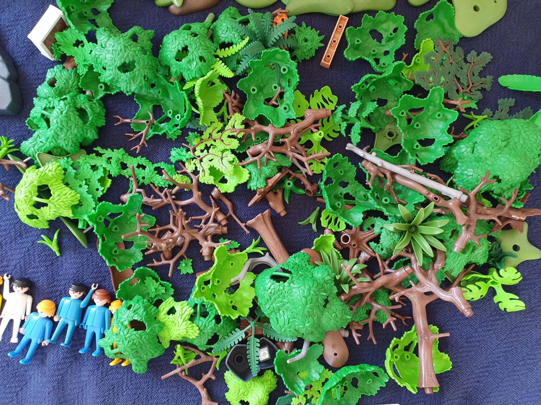 Playmobil Giocattoli: Végétation playmobil – Usato da Tramelan venduto da Anneli 1