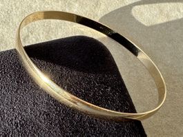 MASSIVER D-SKLAVEN ARMREIF 4 MM 375/9 KARAT GELBGOLD