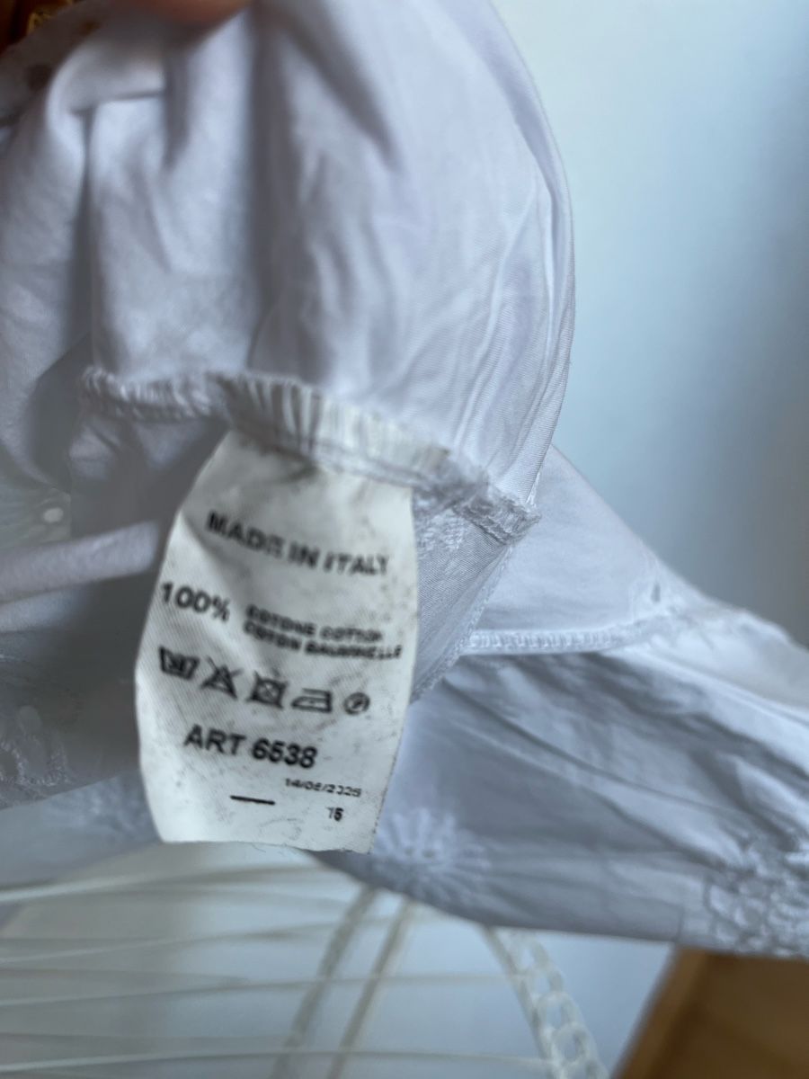 Blusen: Sommerbluse  bestickt . Made in Italien – Gebraucht aus Rorschacherberg von Artmaru 4