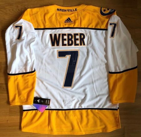 NHL-Jersey mit Autogramm - Yannick Weber - Nashville