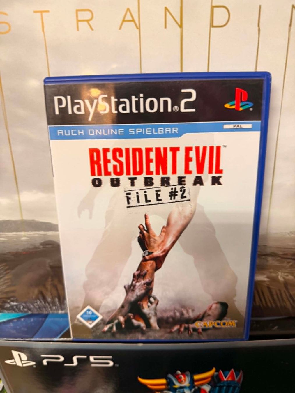 Sony Giochi: Resident Evil Outbreak File 2 Sony Playstation 2 – Usato da Giubiasco venduto da Ticinerd