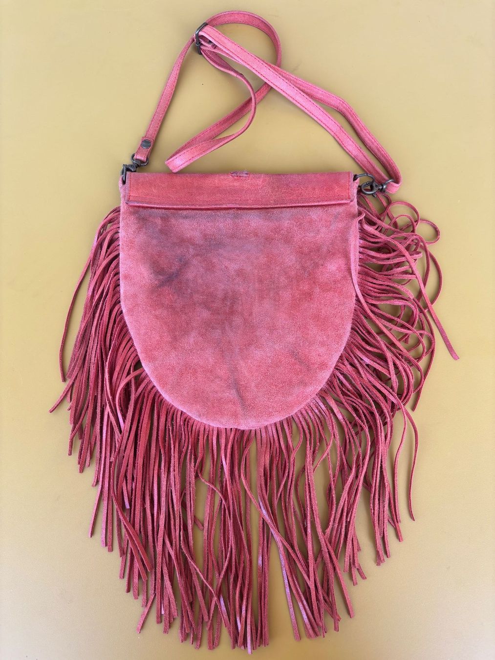 Taschen: Rote Ledertasche im Boho Stil mit Fransen – Gebraucht aus Zürich von missmodernage 2