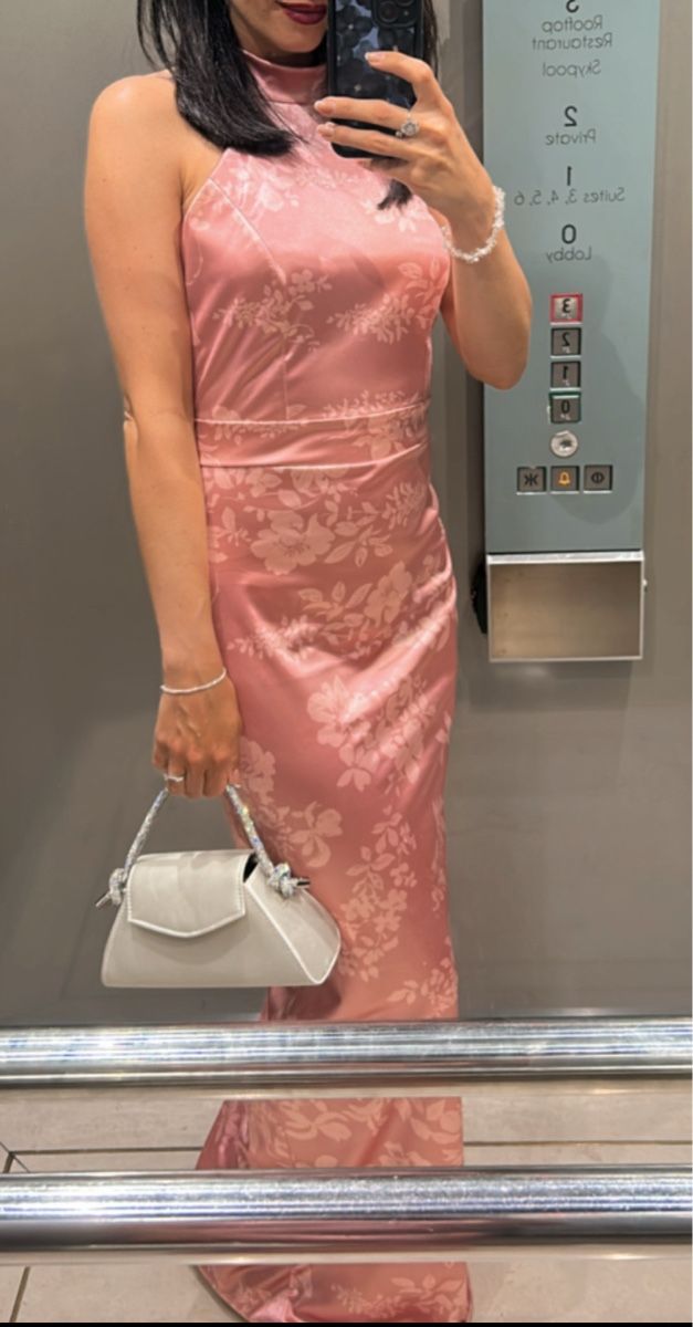 Vestiti: Rosa Satin-Kleid mit Blumenmuster – Usato da Schwarzenbach SG venduto da spa_28pd 1