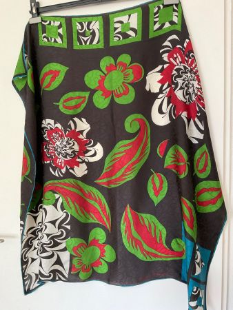 Christian Fischbacher 100% Seiden Foulard