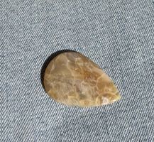 Opal Cabochon    aus Australien Einzelstück Gold - Farben