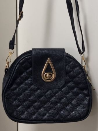Tasche, Umhängetasche schwarz  neu