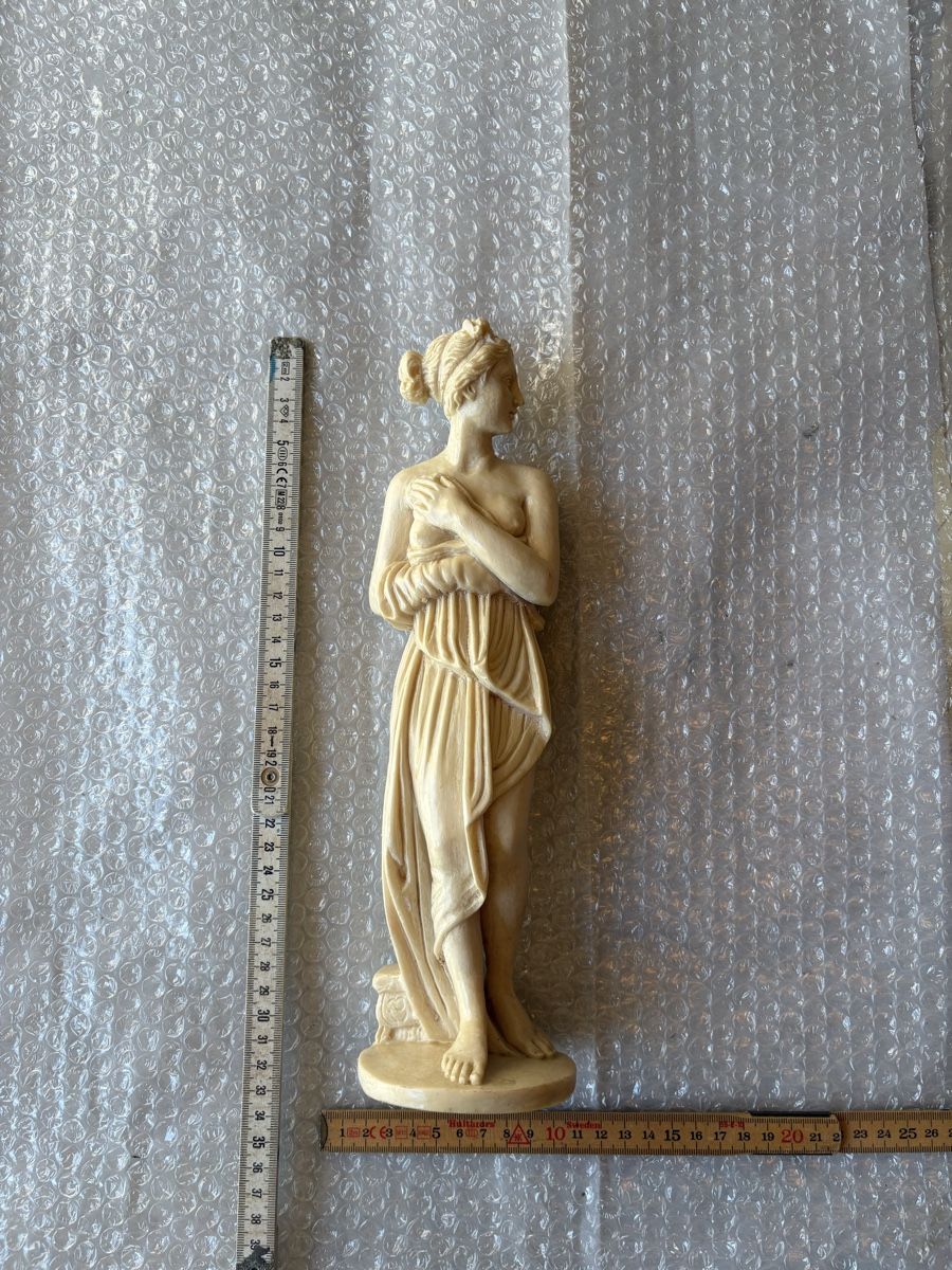 Statuette: Belle statue ancienne reconstitué - Vénus – Usato da Leuk Stadt venduto da Fabio.Romao