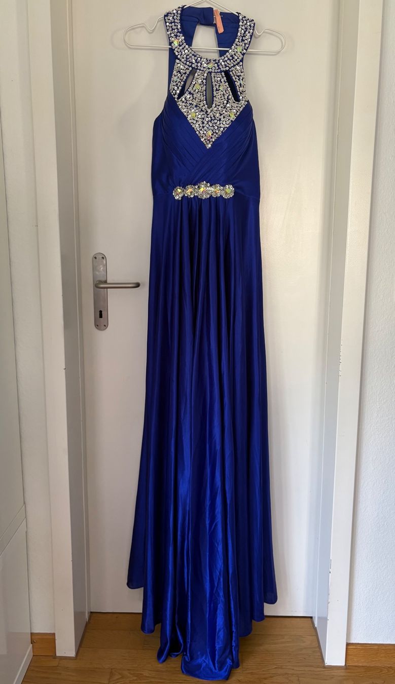 Vestiti: Ballkleid – Nuovo (secondo la descrizione) da Luzern venduto da yves_93