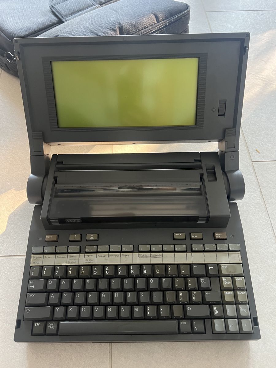 Notebook: Antiker Wang Laptop mit integriertem Drucker – Usato da Zollikofen venduto da mat_7ptc