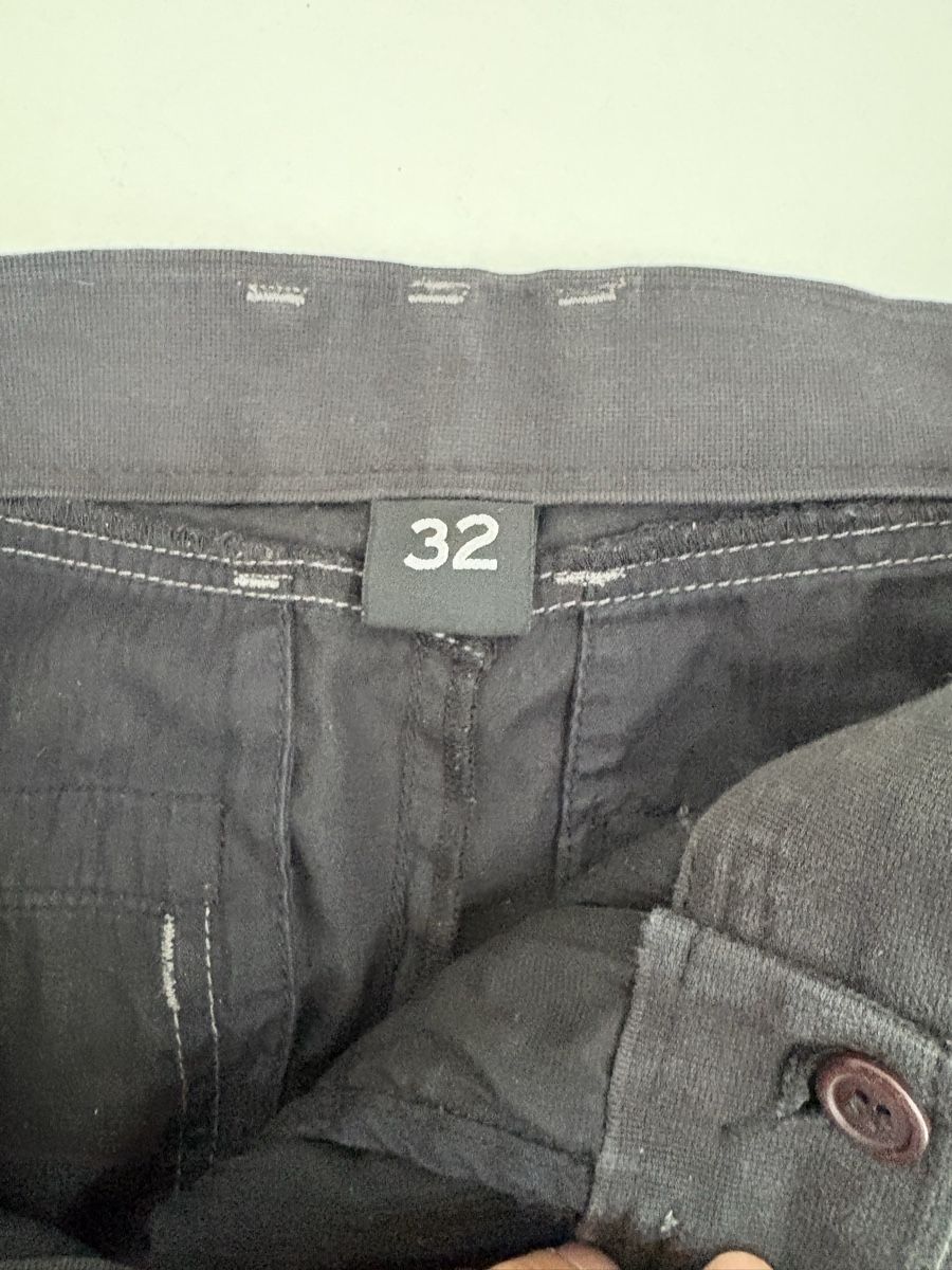 Girbaud Pantaloni: Pantalon cargo Marithé + François Girbaud 3/4, Size 32  – Usato da Neuchâtel venduto da sharposneaks 8