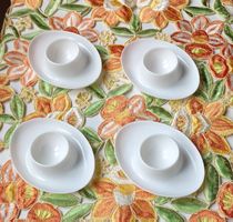 4 x Eierbecher,weiss, Top Zustand für Ostern Vintage.