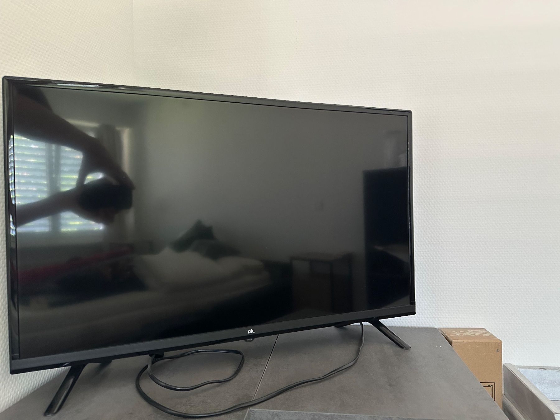 Televisori: TV OK. 32" – Nuovo (secondo la descrizione) da Richterswil venduto da Misterwine