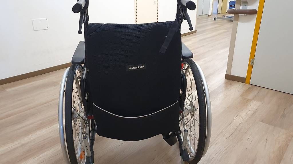 Rollstühle: Fauteuil roulant – Gebraucht aus Miex von ann_t9qq 4