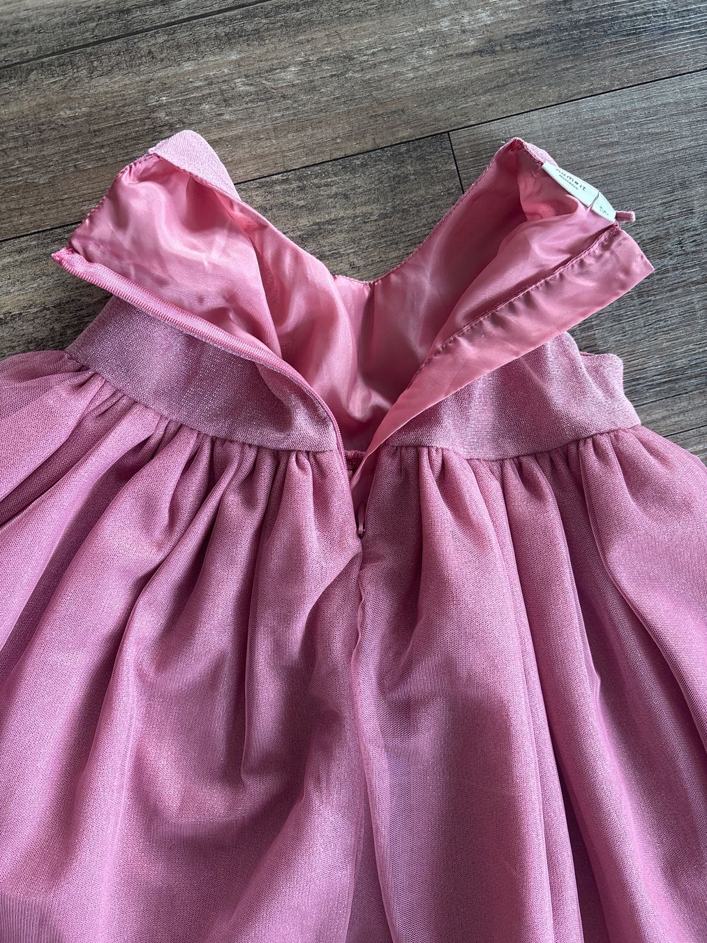 Kleider & Röcke: Festliches Kleid, Grösse 104, dezenter Glitzer – Gebraucht aus Hochdorf von asvi 3