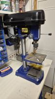 Ständerbohrmaschine / Bohrmaschine 