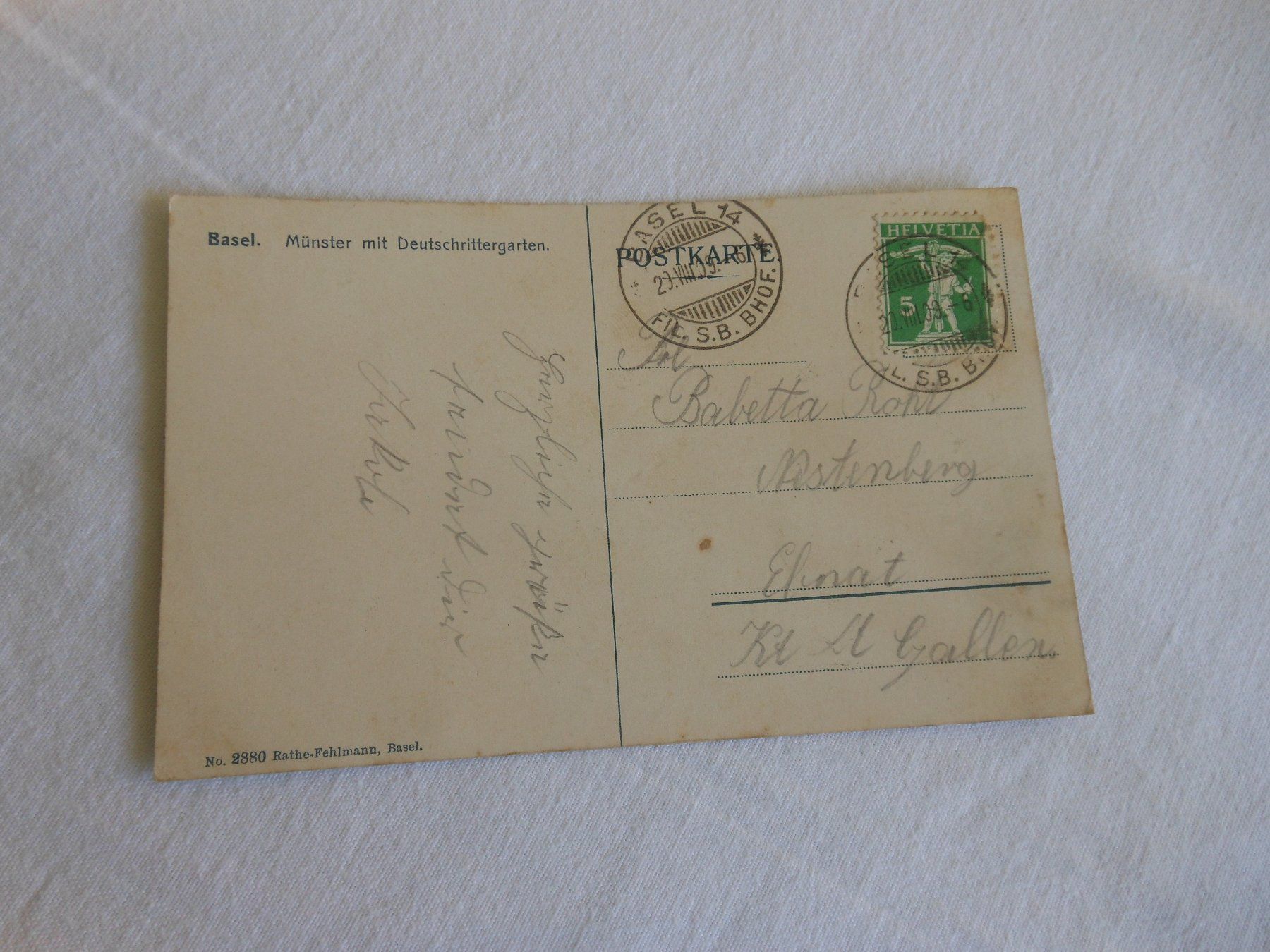 Cartoline postali: Ansichtskarte Basel Münster, mit Deutschritergarten – Usato da Stäfa venduto da Espressa 1
