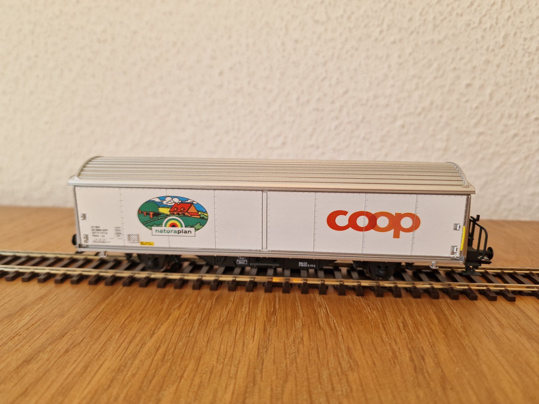 Märklin Modellini di ferrovie: SBB Coop Güterwagen H0 – Usato da Matten b. Interlaken venduto da lor_hr9w 1