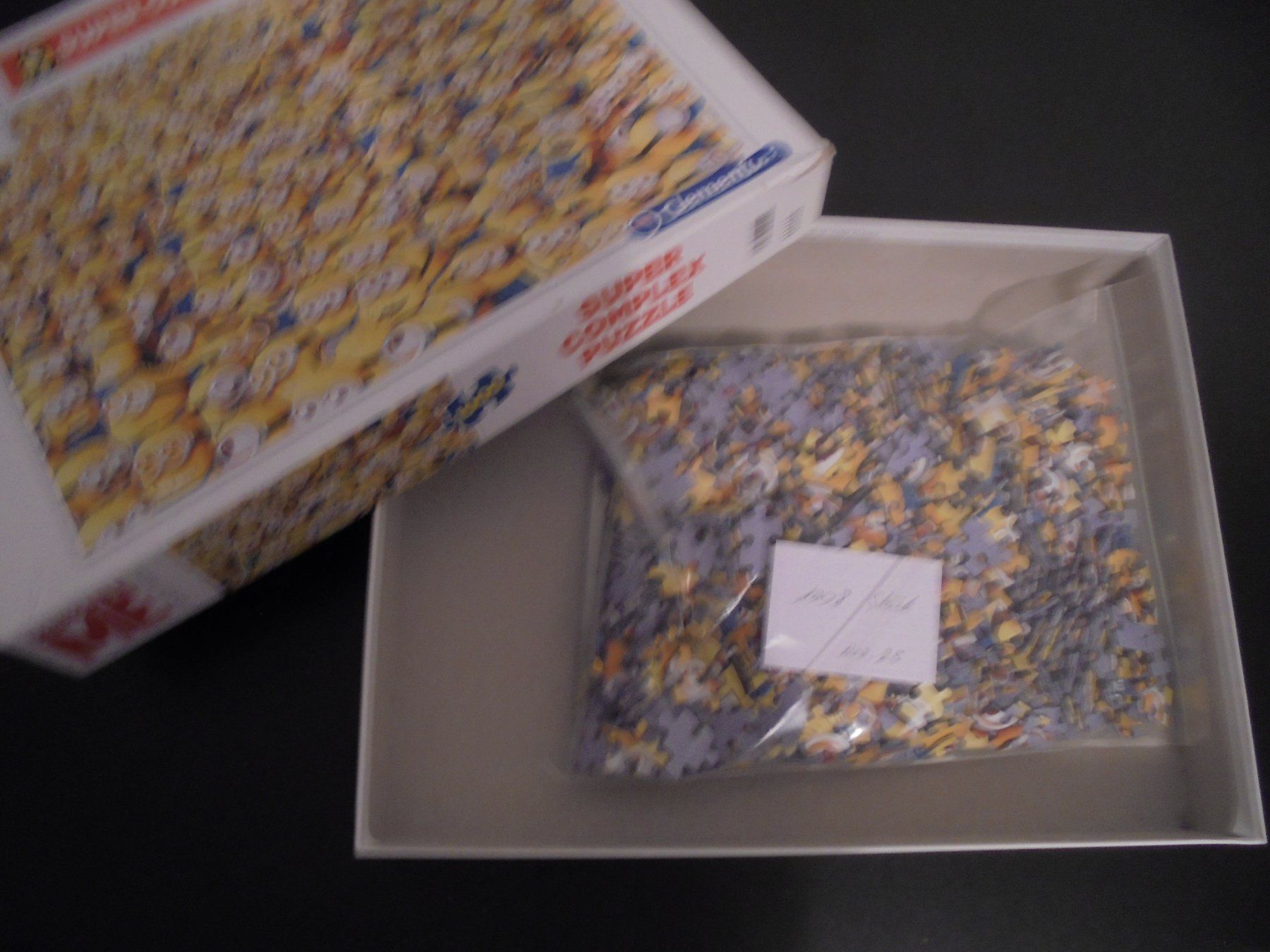 Puzzle: Puzzle, Despicable Me, Minion Made, 1000 Teile – Usato da Bassersdorf venduto da Pandir 4
