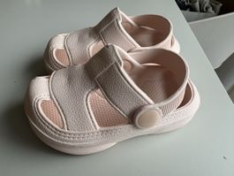 Kinder Sandalen rosa Grösse 20/21