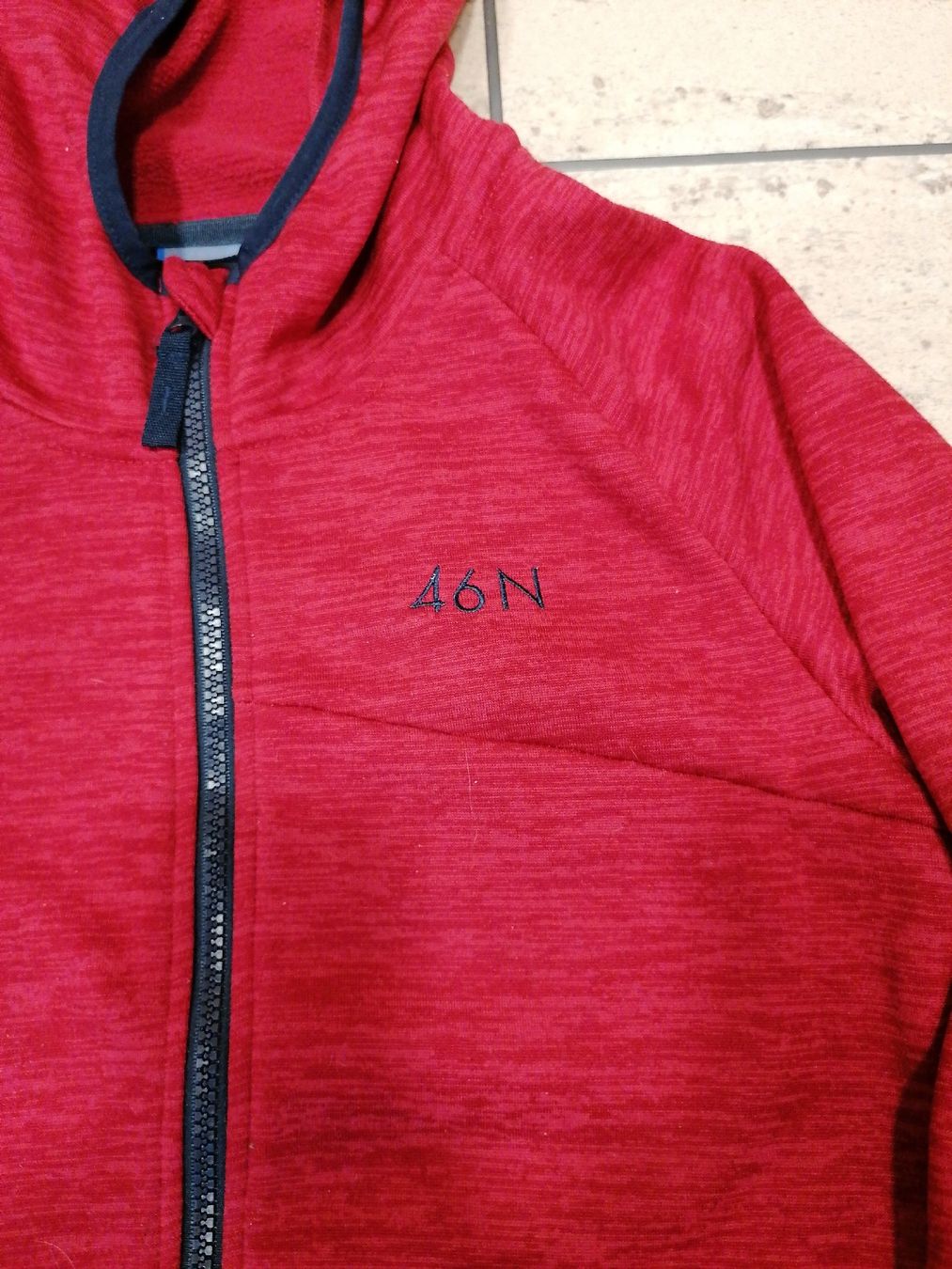 46 Nord Vestes & Manteaux: 46N Baumwolljacke Gr. 164 rot – Neuf (Voir description) à Oberriet SG par elternbabykind 1