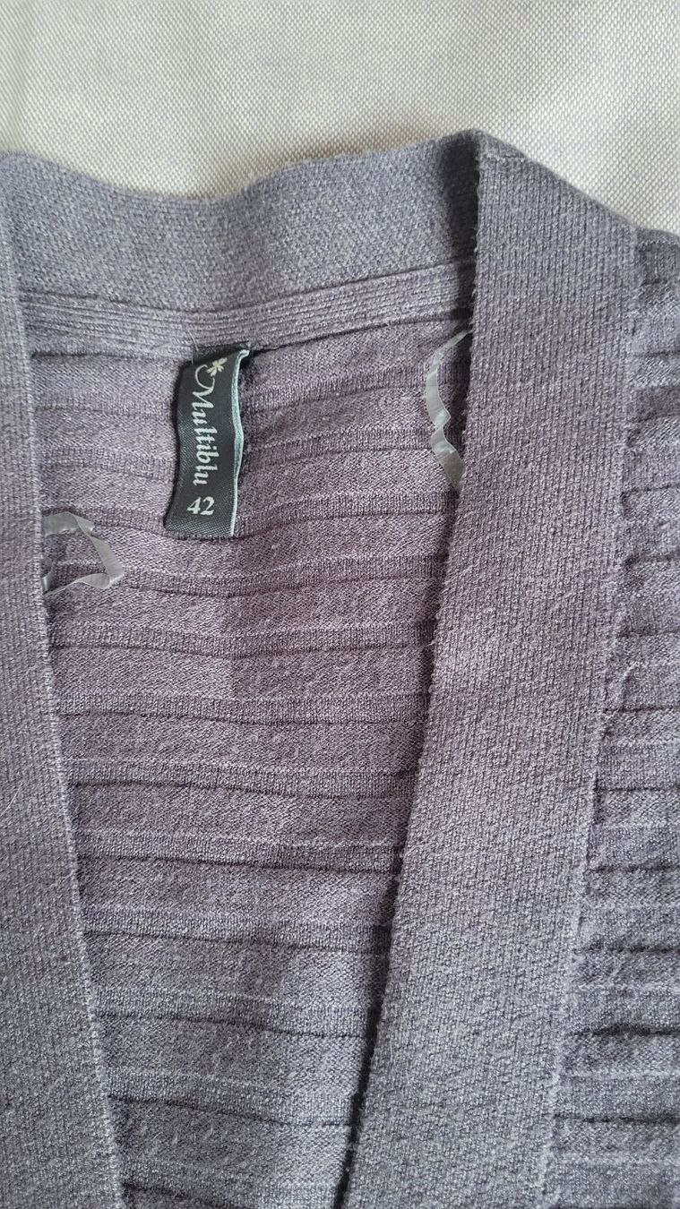 Giacche: Strickjacke Damen – Usato da Unterentfelden venduto da Koki4 3