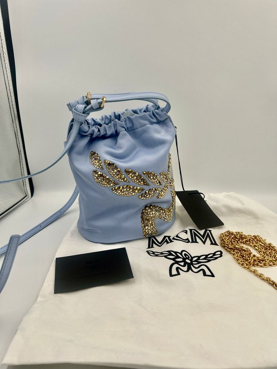 Mcm Borse da donna: MCM Beuteltasche, hellblau, neuwertig, Goldkette,Top! – Nuovo e nell'imballaggio originale da Wiedlisbach venduto da Sistershop 5