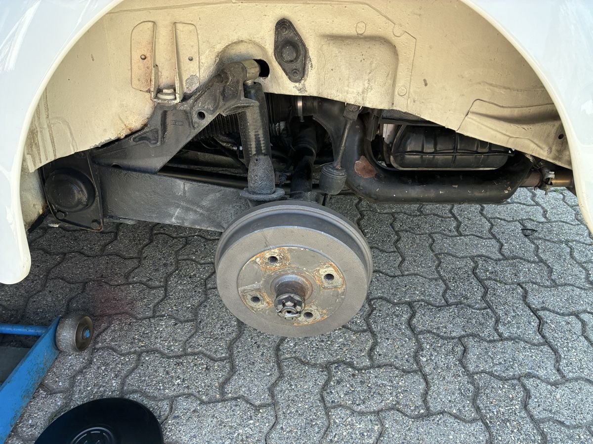 VW Automobili: VW Käfer 1979 AD Motor 60 PS – Usato da Felsberg venduto da schwarzin 8