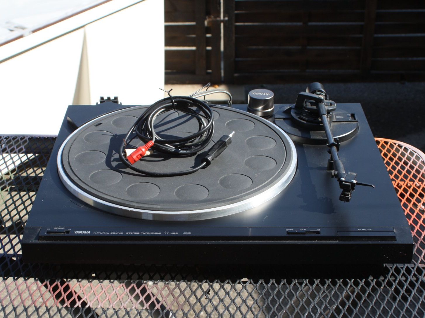 Yamaha Tourne-disques: YAMAHA TT- 400 PLATTENSPIELER TURNTABLE – D'occasion à Wauwil par Pneuedy