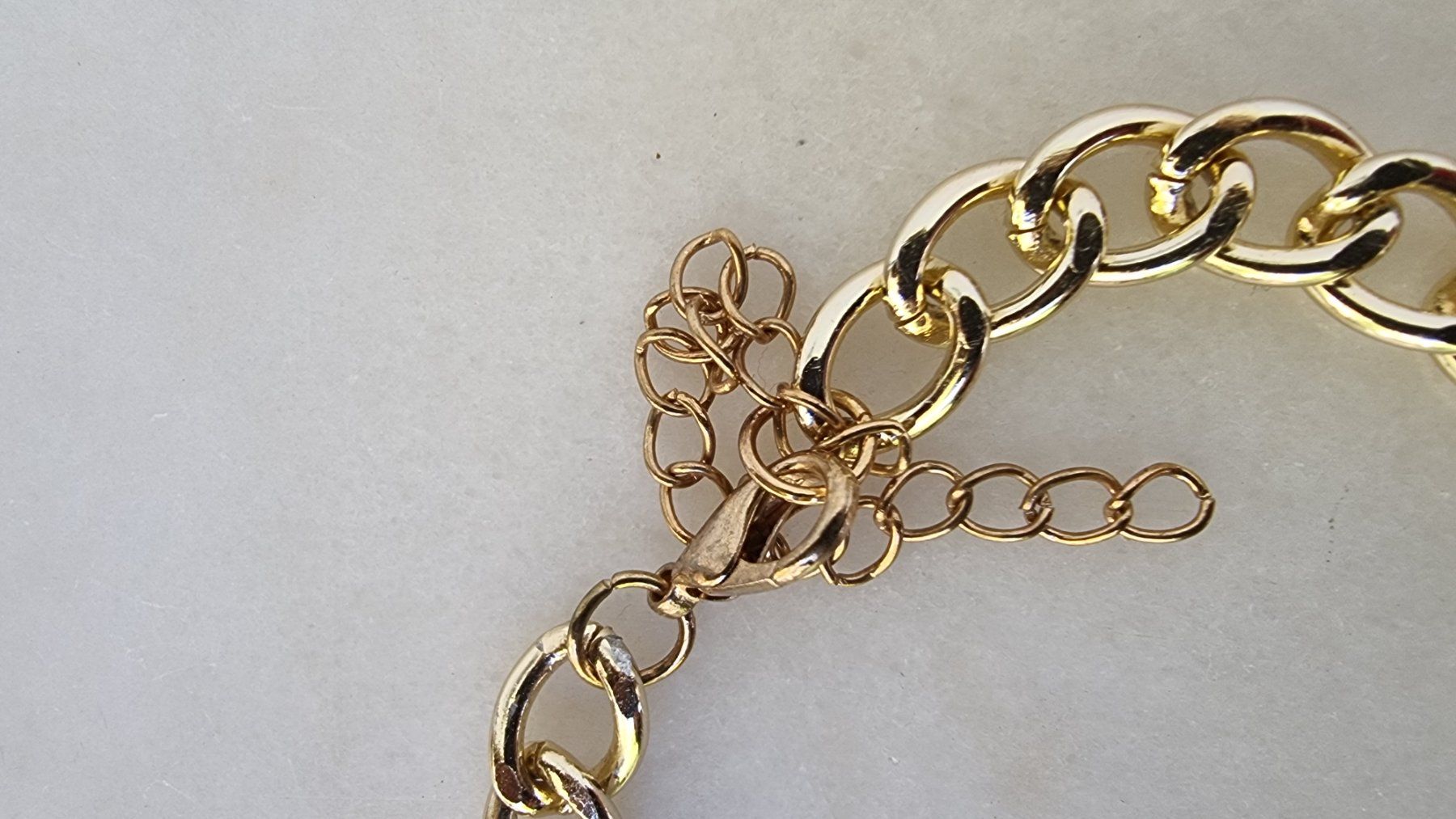 Ketten: Halskette Modeschmuck  245 – Gebraucht aus Wald ZH von Martin79 1