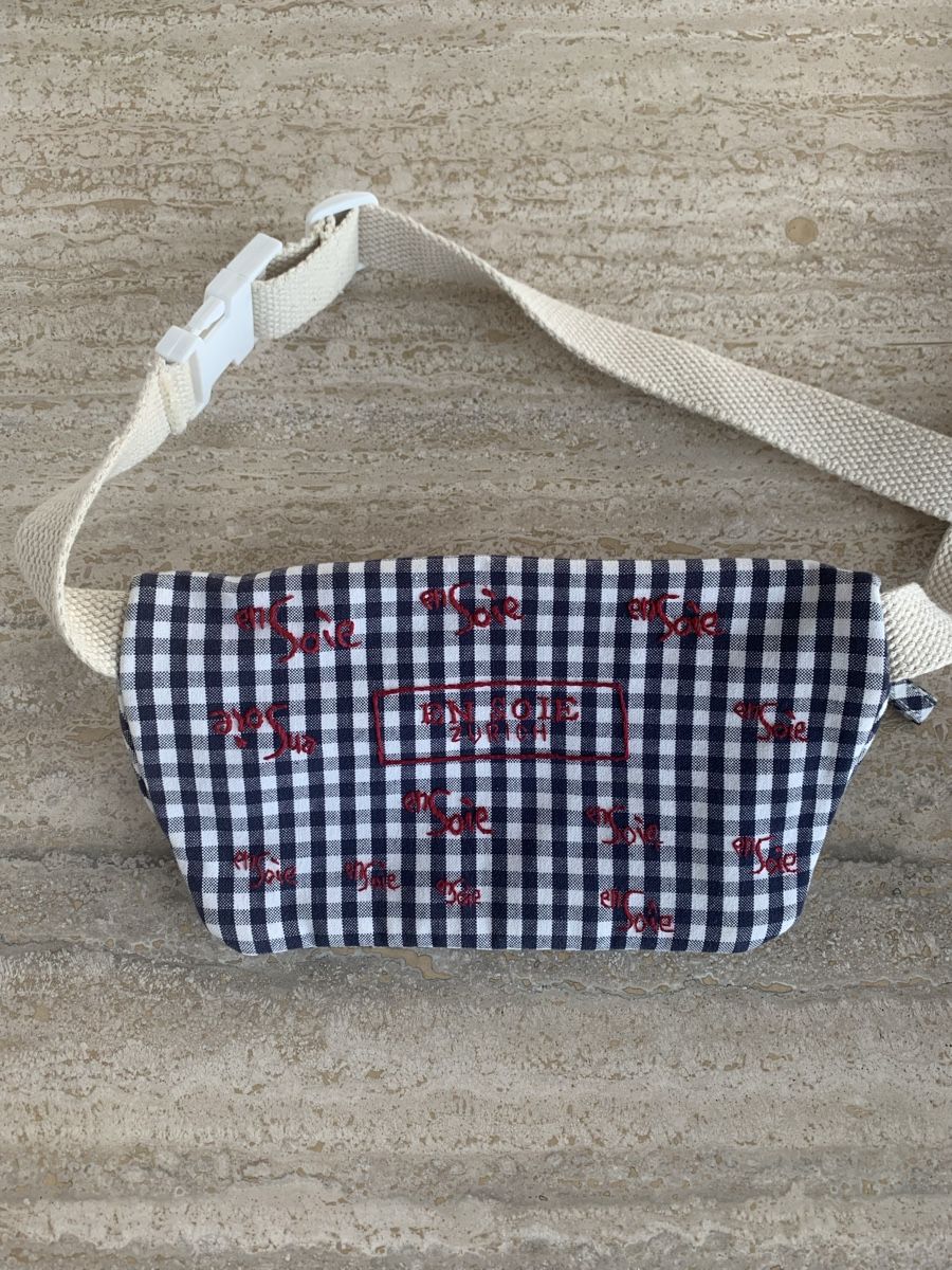Ensoie Borse da donna: En Soie Bauchtasche  – Usato da Meilen venduto da Tulipanorosso 1