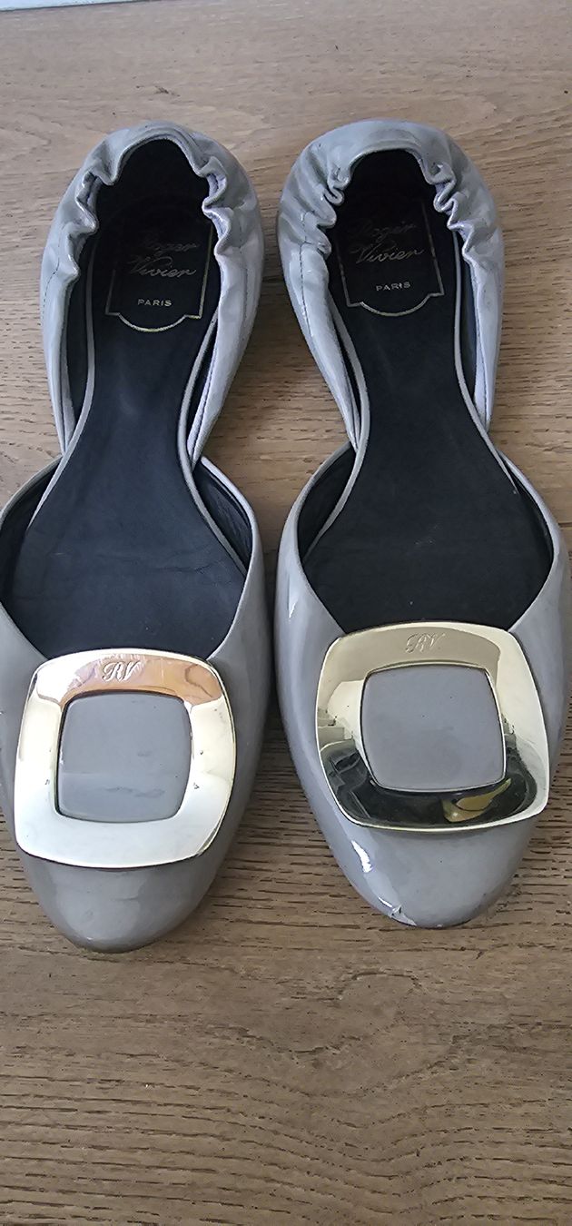 Damenschuhe: Roger Vivier Flats – Gebraucht aus La Tour-de-Peilz von mcp_w7rw