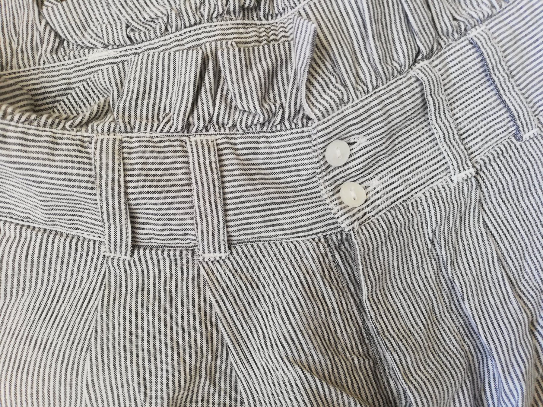 Pantaloni: Shorts – Usato da Marly venduto da schnibu2 1