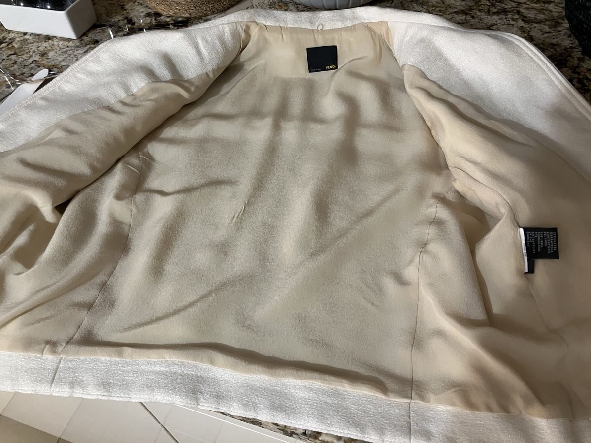 Fendi Giacche: Fendi - veste courte en soie tissée  – Usato da Vich venduto da SophieCo 7