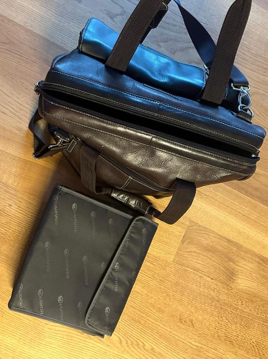 Borse: Ligthspeed Ledertasche – Usato da Burgdorf venduto da interstellar2 4