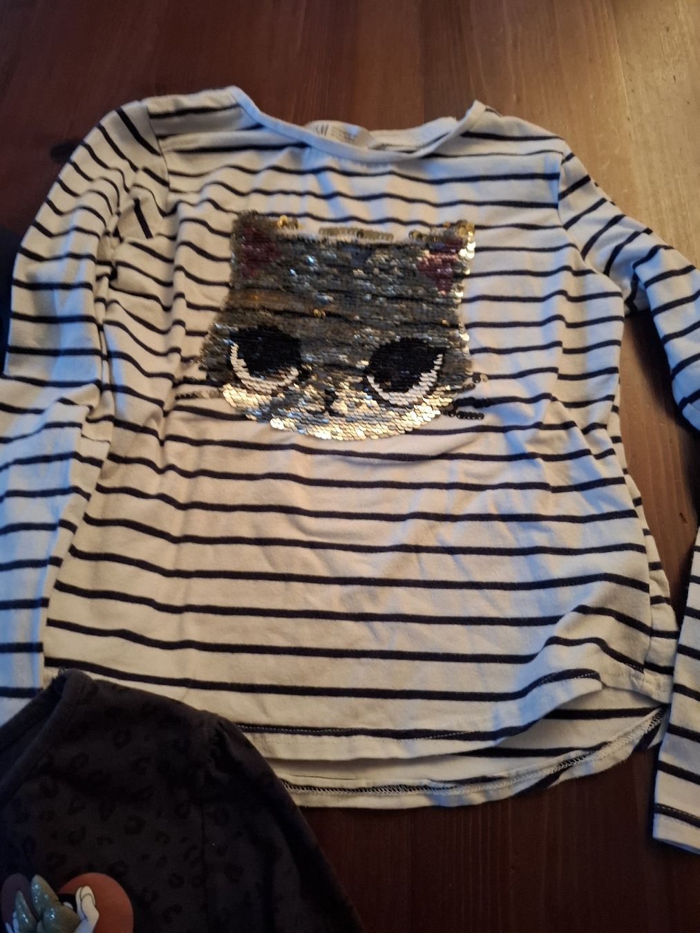 Maglioni & Felpe: Mädchen Langarm Shirts Gr 134/140 – Usato da Hätzingen venduto da Snoopi84 1
