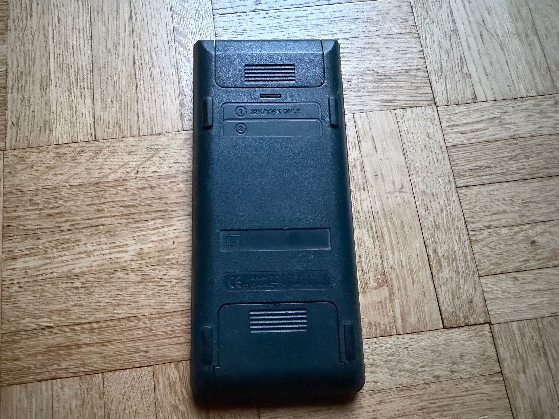 Hewlett Packard Taschenrechner: HP 48GX Taschenrechner mit defektem Bildschirm – Defekt aus Adliswil von synchrot 1