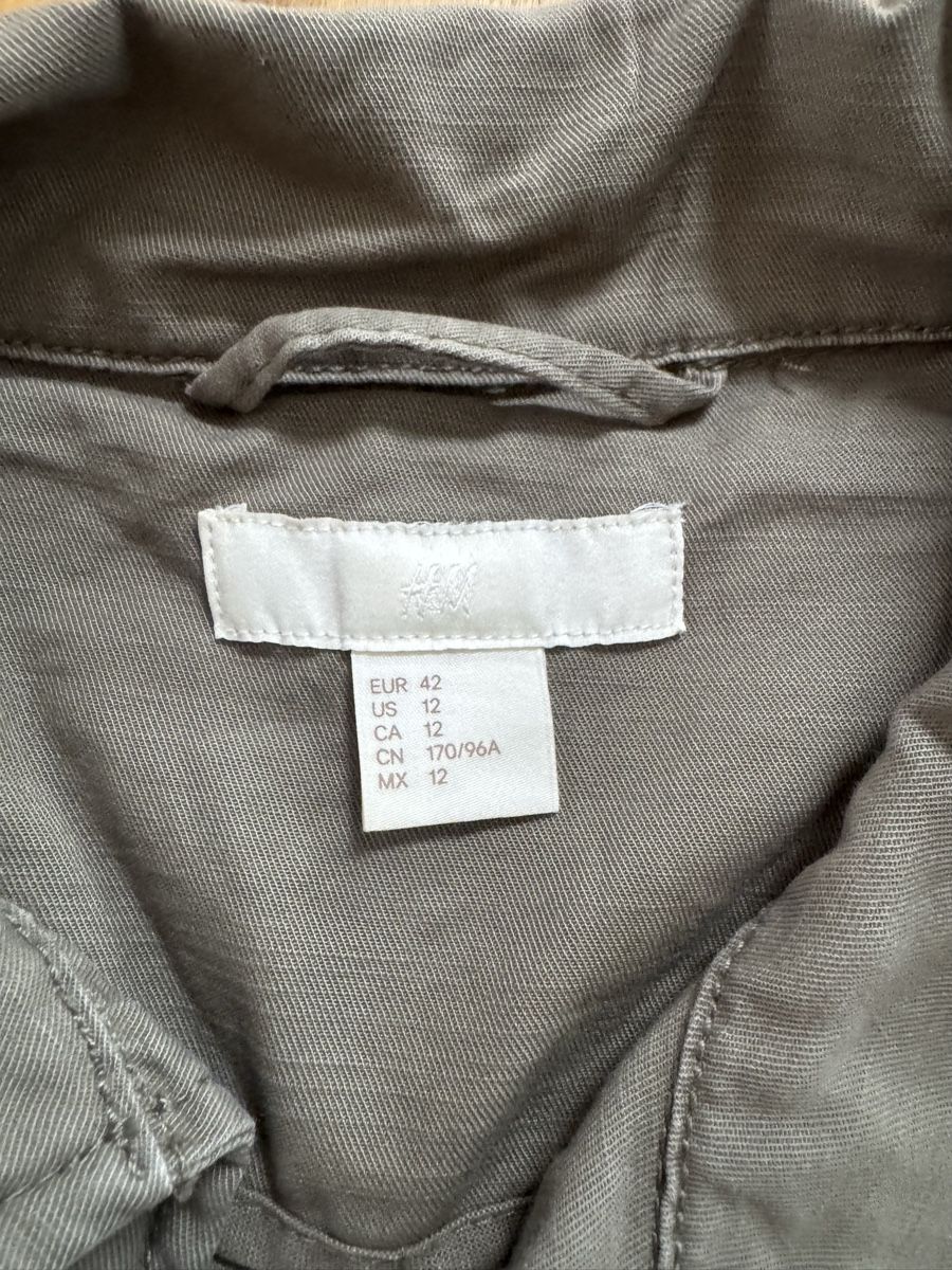 H&M Giacche: Militaryjacket aus Baumwolle – Usato da Luzern venduto da wet_7bm6 1