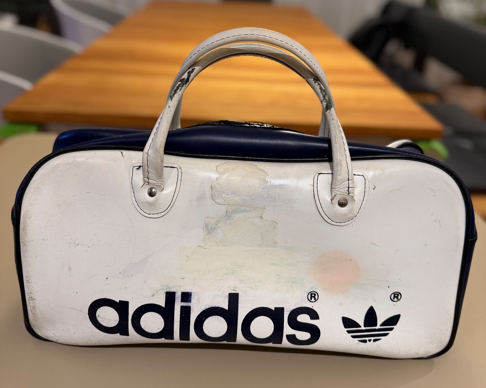 Adidas Taschen: Adidas Retro Tasche, ca. 35jährig – Gebraucht aus Herznach von Deissw 3