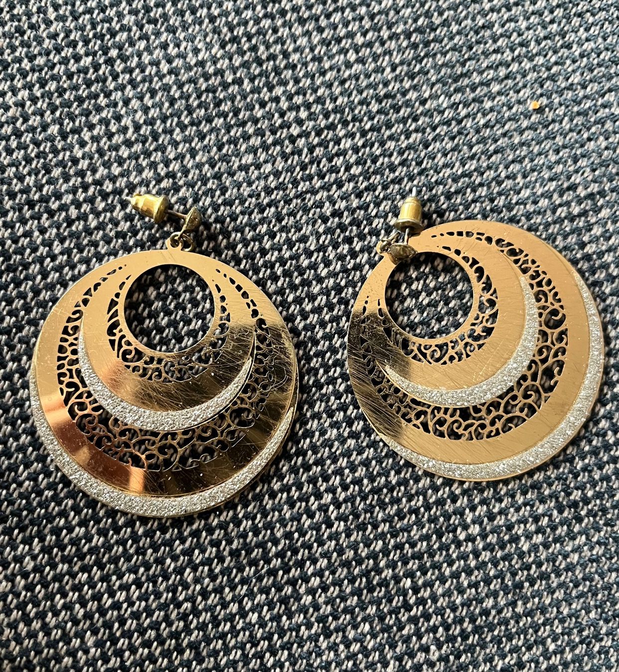 Boucles d'oreille: Ohrringe – D'occasion à Basel par medscape2506 1