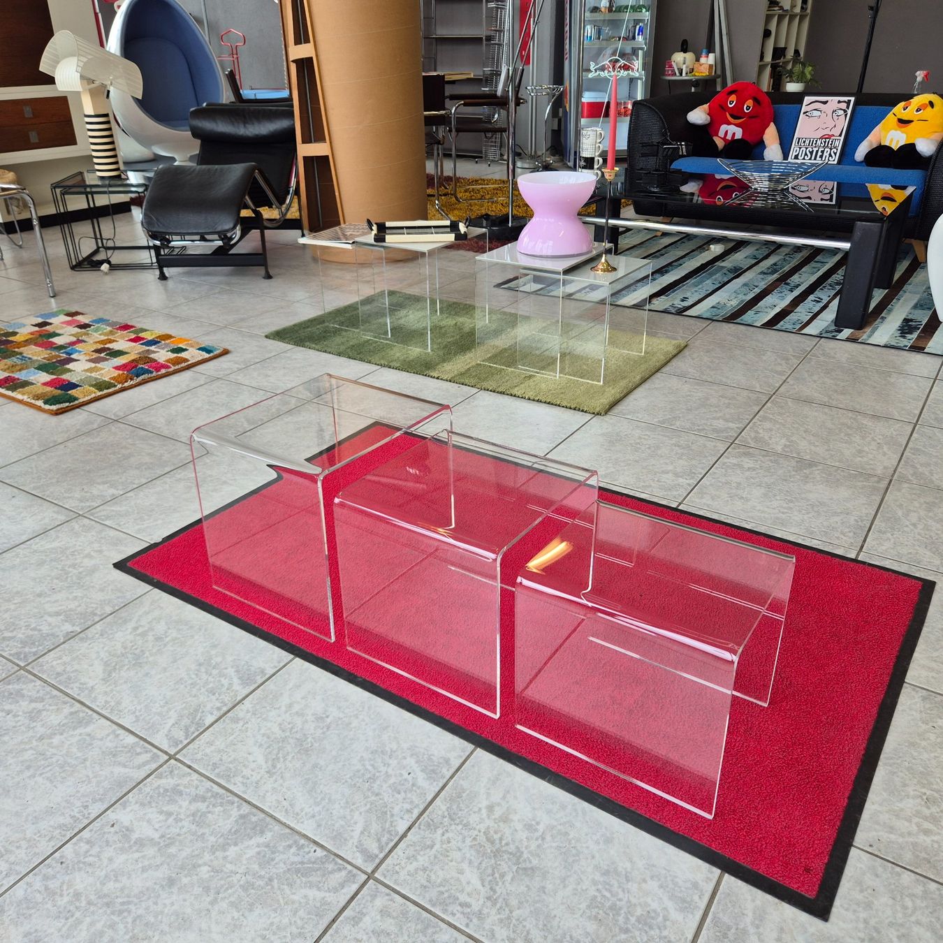 Tische: 3er Set 1980 Plexiglas Acryl Coffee-Table Beistelltisch – Gebraucht aus Nottwil von Wondewa-Shop 7