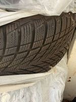 4 pneumatici invernali BRIDGESTONE BLIZZAK 6 255/45 R20 105W